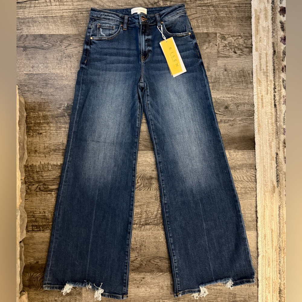 NWT Risen Wide Leg Jeans